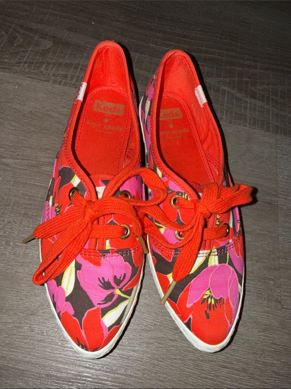 Keds x Kate Spade Floral Pointer Sneakers Red/Pink - Size 5